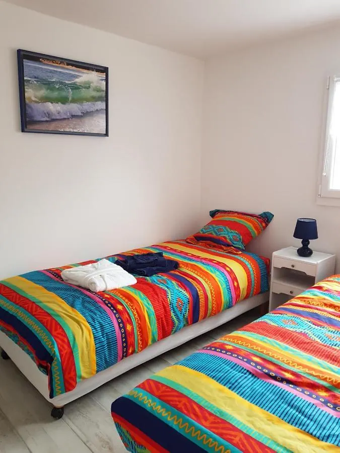 Couette-café La Minoterie - Chambre d'hôtes et Studio avec kitchenette Le Palais